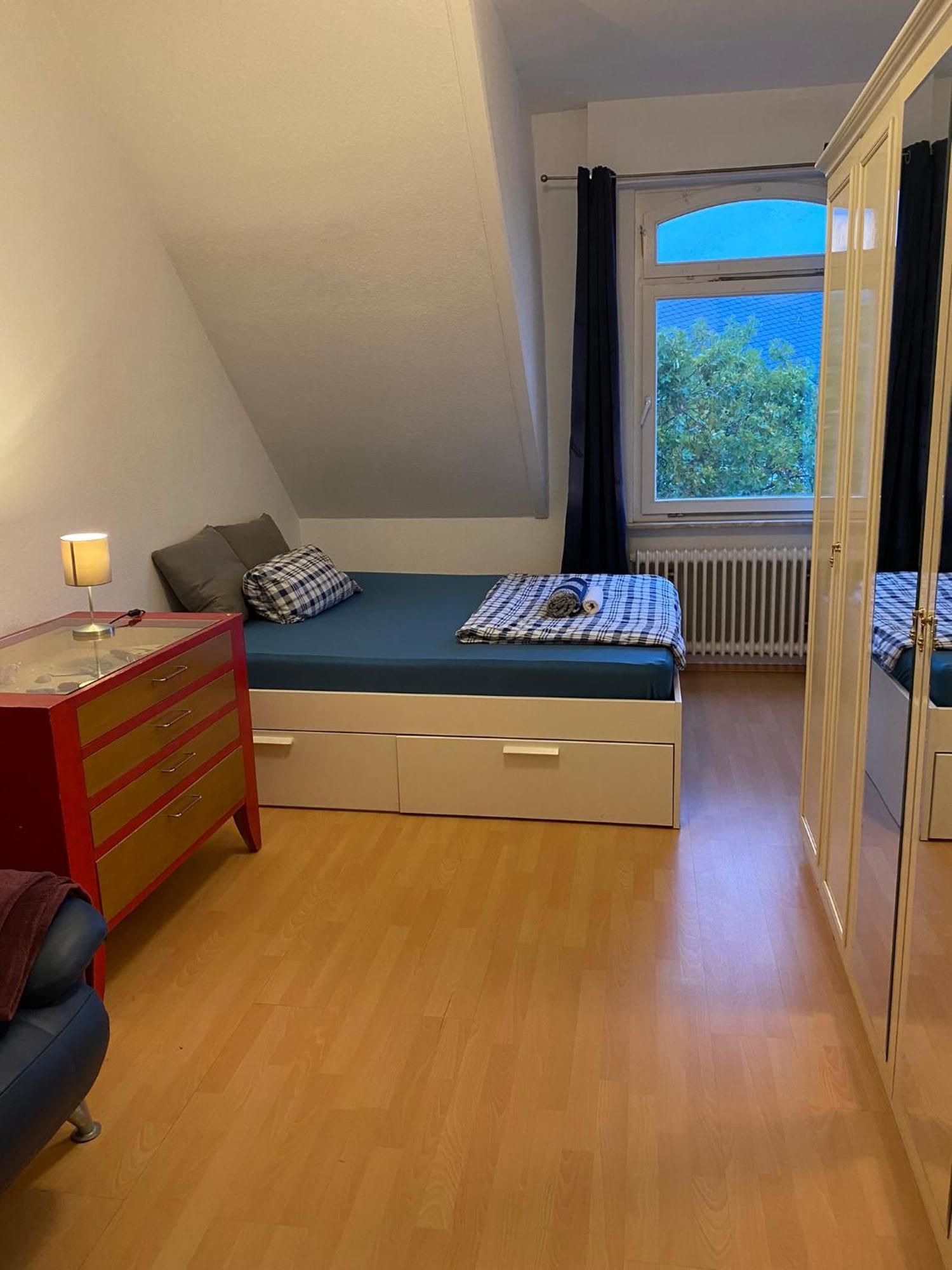 Nice Private Room In Shared Apartment - 2Er Wg Wiesbaden Exterior foto